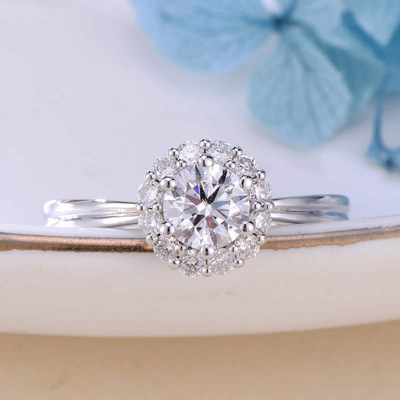 天然钻石gia证书主钻50分f色si净度圆钻戒指18k白金钻戒围镶婚戒