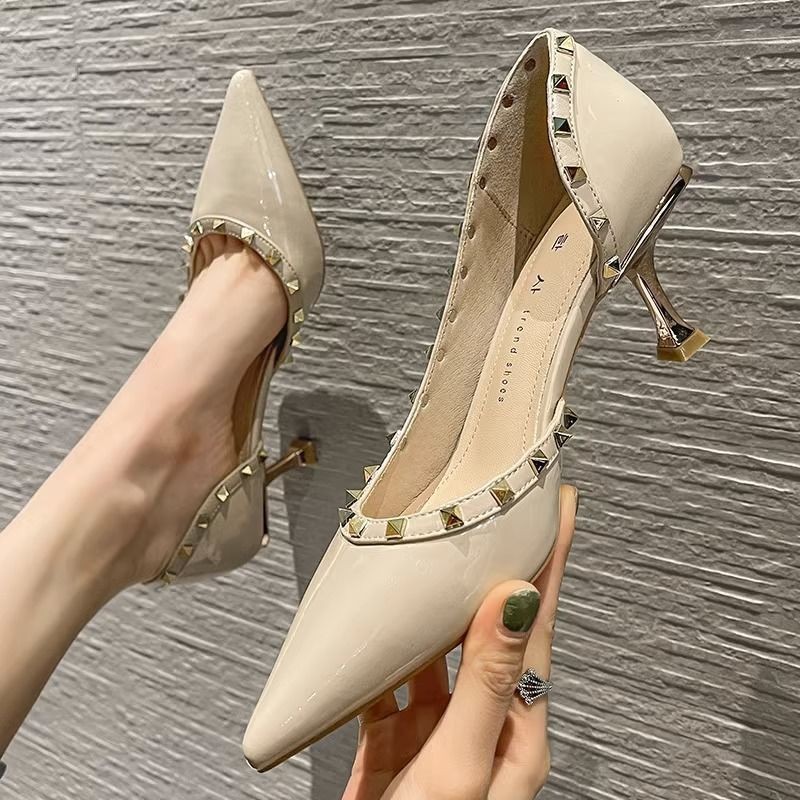 铆钉高跟鞋女2024春夏季新款性感细跟尖头裸色单鞋侧空外穿凉鞋女-阿