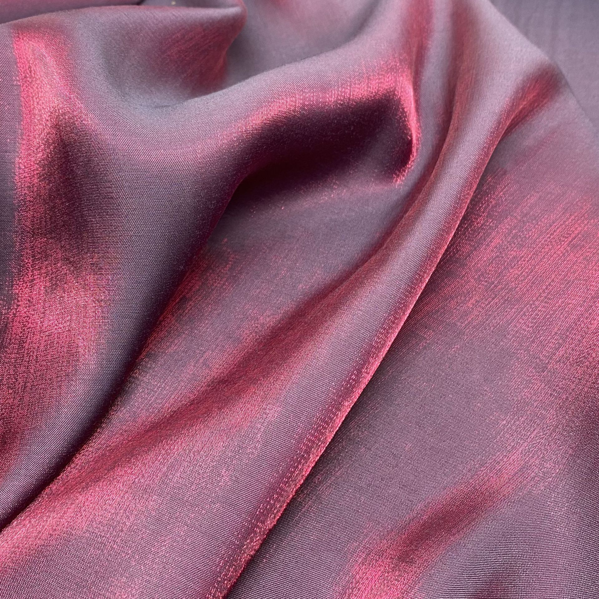 金光棉 亮丝幻色琉璃缎面料 时装汉服面料女装衬衫套装衫布料