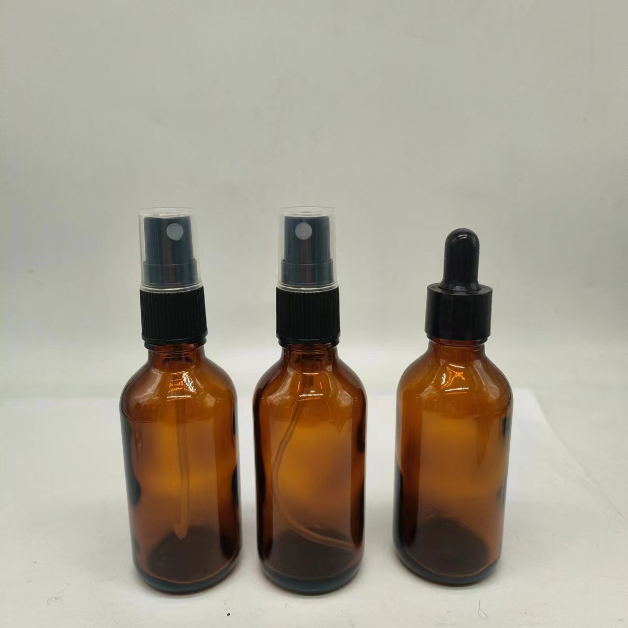 新款60ml棕色18牙口径瓶茶色精油瓶胶头滴管喷雾瓶棕色玻璃瓶