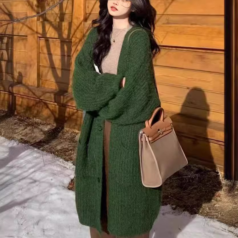 秋冬小众氛围感针织开衫女2024新款宽松慵懒韩系复古长款毛衣外套