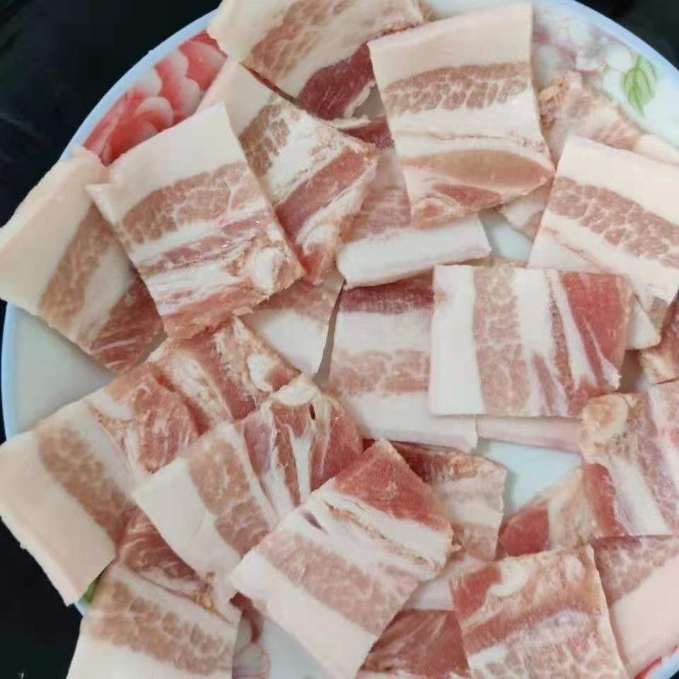 新鲜猪肉片冷冻带皮五花肉片红烧肉片五花肉切片原切猪肉片20斤