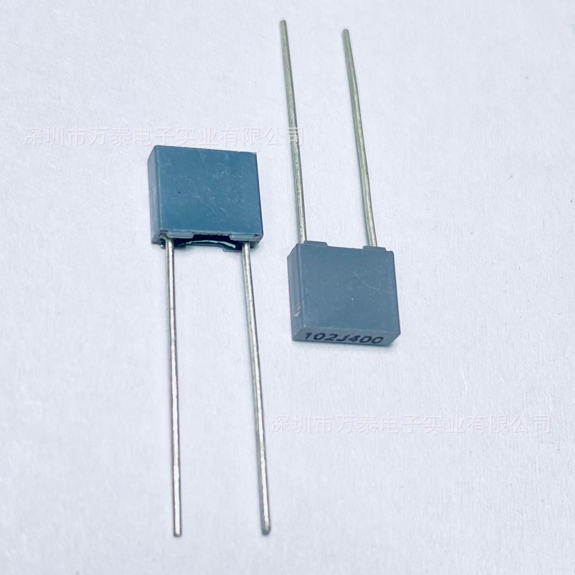 法拉校正电容cl23b 63v/100v155j 1.5uf 盒式 cl71灰色方 块p=5.