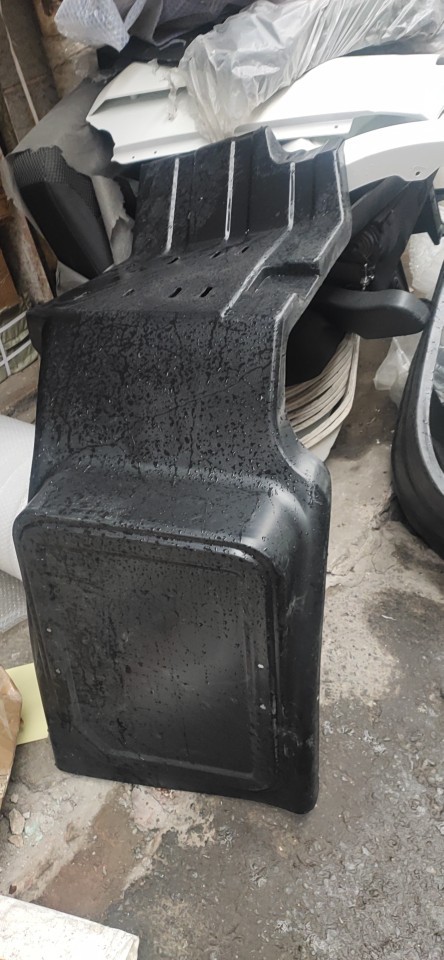 三一重工c8搅拌车前轮后挡泥板三一c8搅拌车挡泥板搅拌车配件