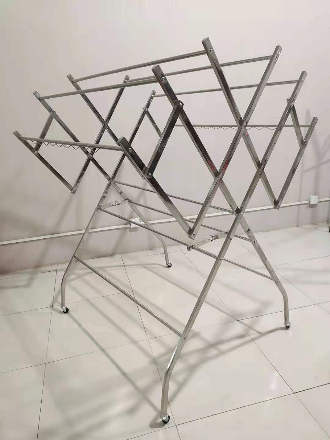跨境w型不锈钢衣架落地可折叠移动晾衣架立式多杆晾衣架凉晒被架