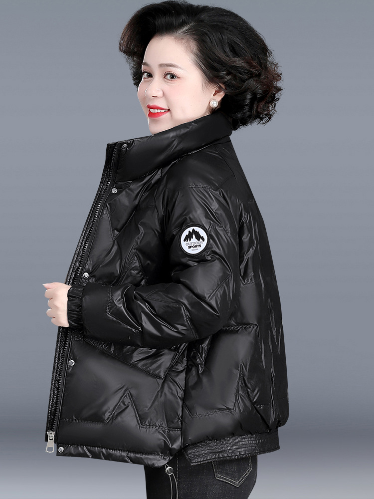 小个子妈妈冬装免洗棉袄中年女轻便羽绒服短款中老年新款棉衣大码
