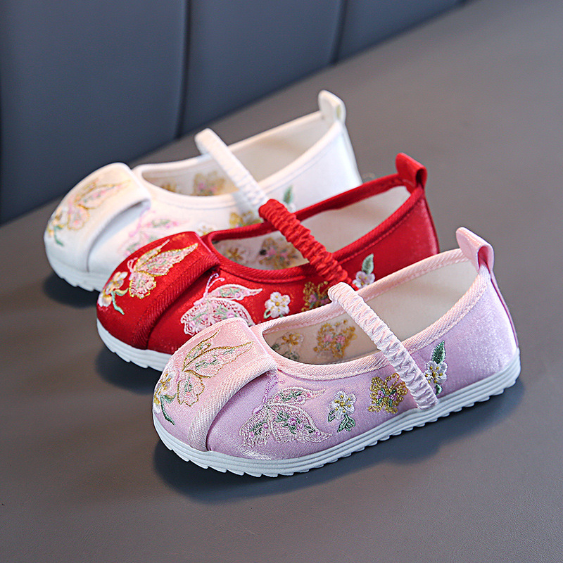 女童新款汉服鞋子公主鞋儿童绣花鞋民族风古装表演出鞋女宝宝布鞋