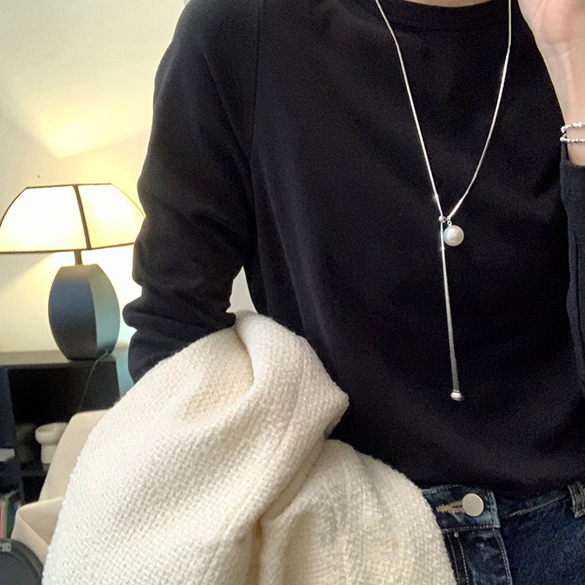 Yh ~ Cold Style ~ Pull Pearl Long Necklace for Women 2023 High Sense Special-Interest Design Temperament Socialite Necklace
