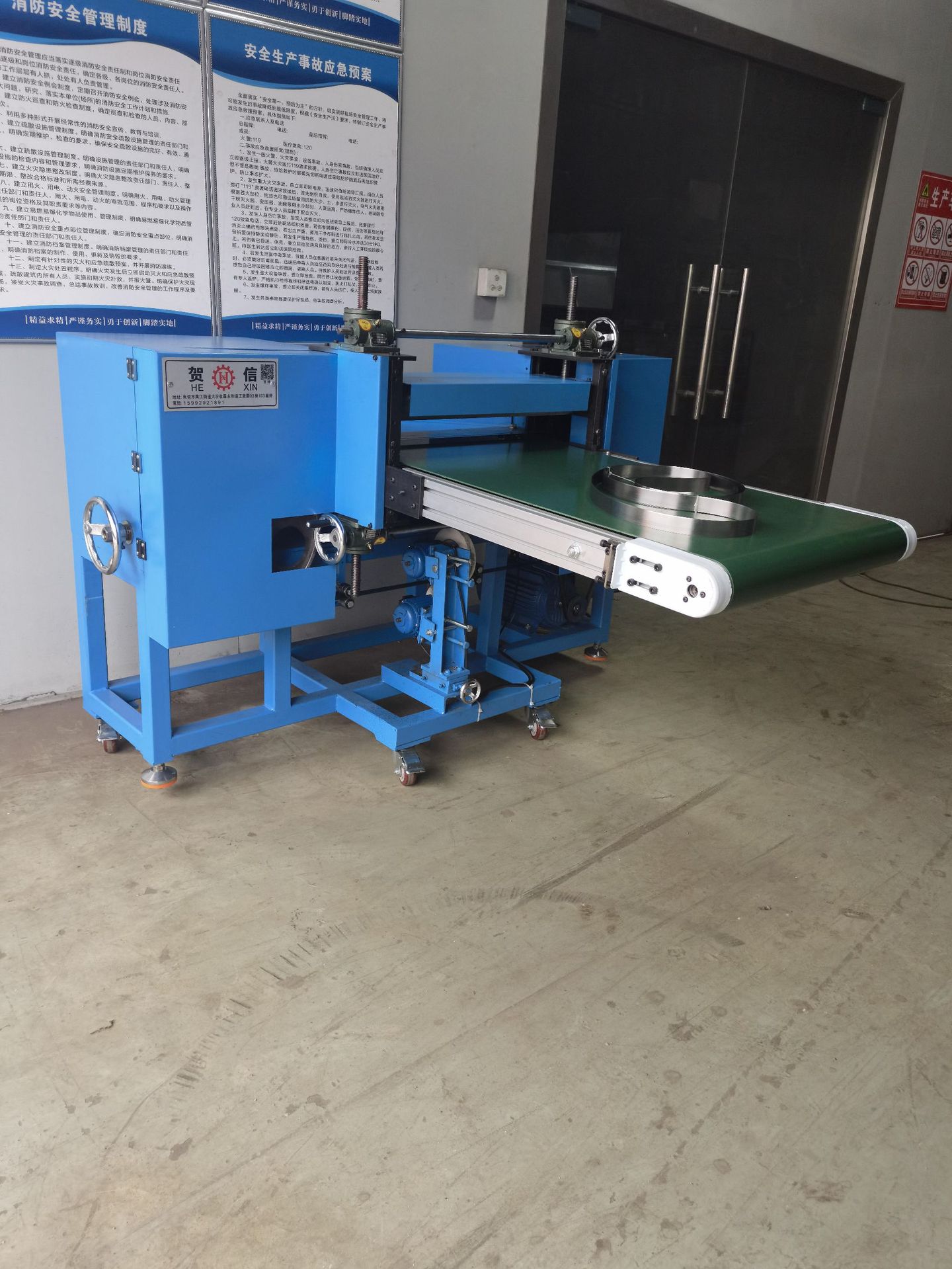 珍珠棉开片机eva分切机珍珠棉绒布分层机eva分切设备数控切割机器