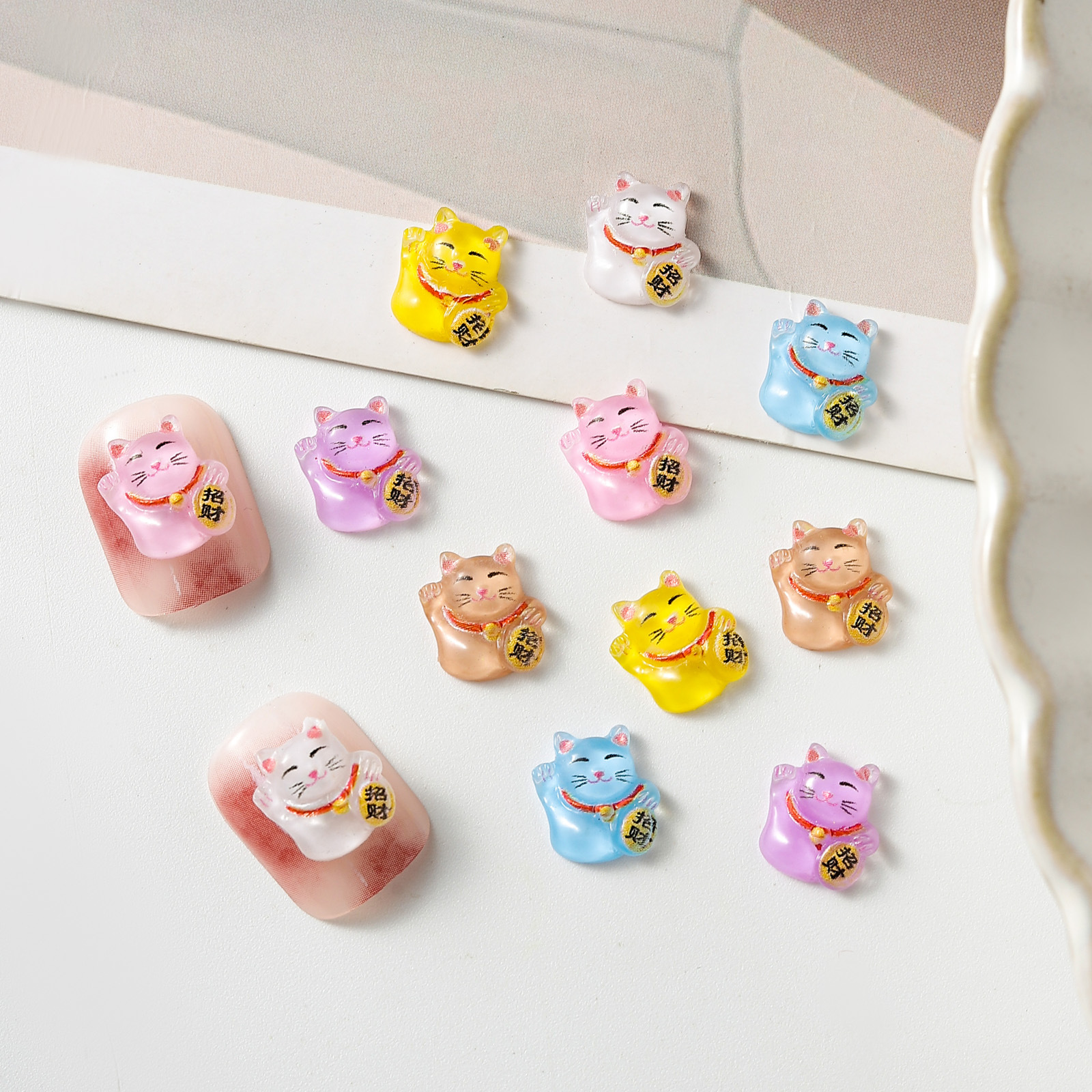 网红招财猫卡通美甲饰品仿真冰透猫咪diy发夹手机壳指甲树脂配件