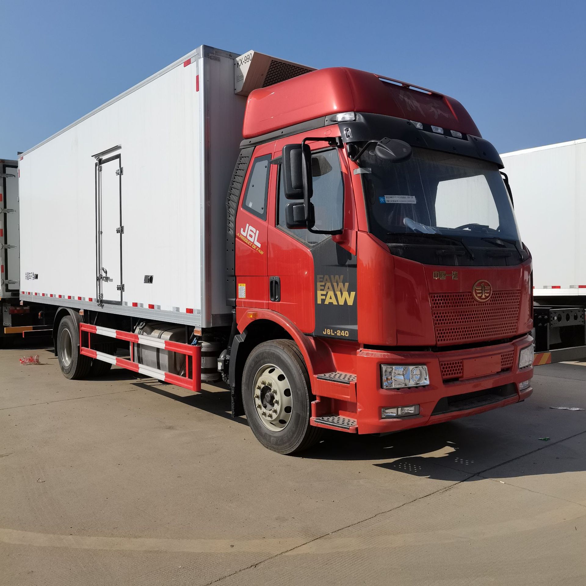 解放j6l厢长9.6米 冷链物流车前四后八厂家 冻货 海鲜活物冷藏车