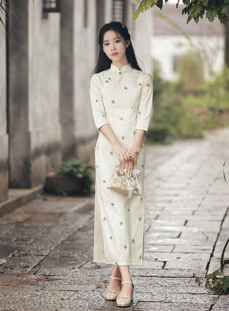 秋冬新款长袖旗袍少女民国风年轻款复古气质改良连衣裙日常穿