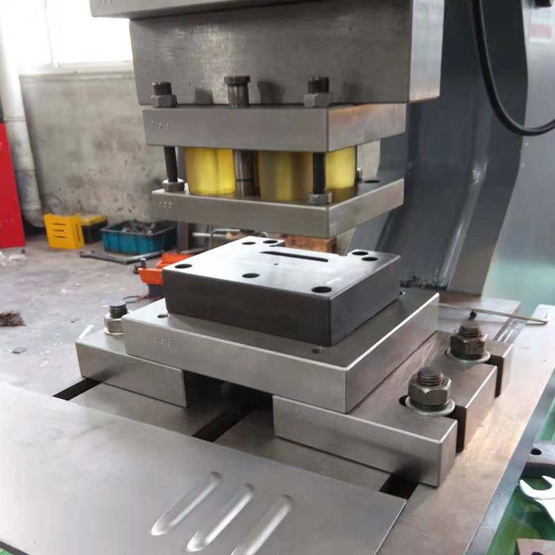 提供 多工位螺母机冷镦 多工位螺母机模具 硬质合金标准模具-报价-阿