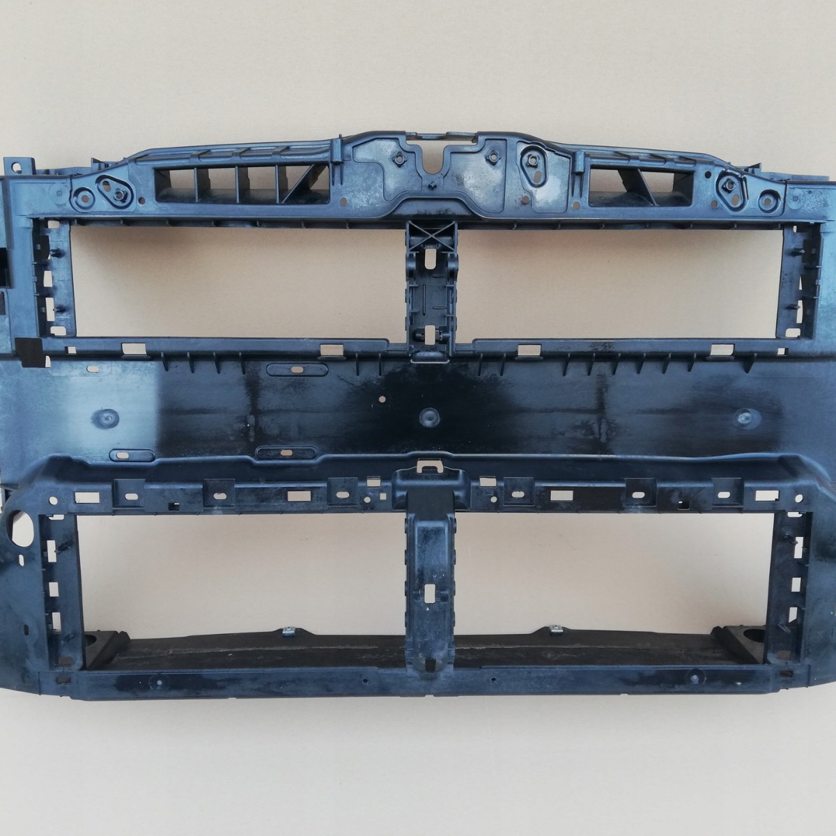 jx6b-a16e146-a2/b2适用于福特福克斯 电子集风罩 水箱框架-阿里巴巴