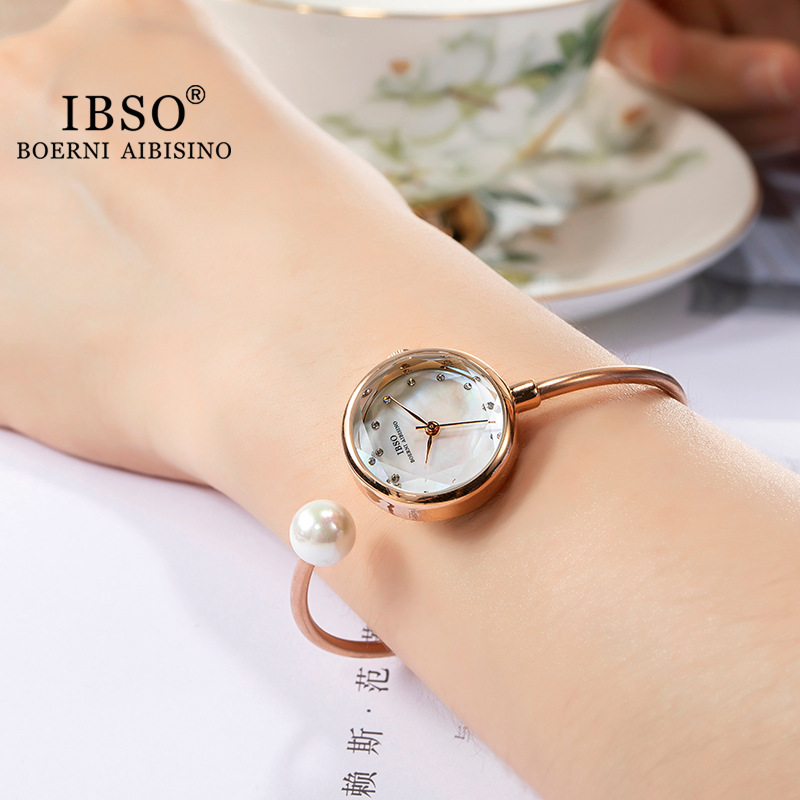 Ibso Shell Surface Pearl Watch Female Tik Tok Live Stream Popular Exquisite Diamond Cut Surface Small Bracelet Trendy