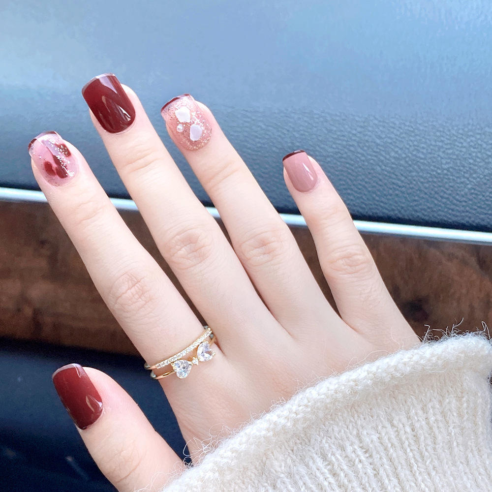 短款热销焦糖晕染碎钻手指甲贴片24片盒装闪粉亮片穿戴甲美甲成品