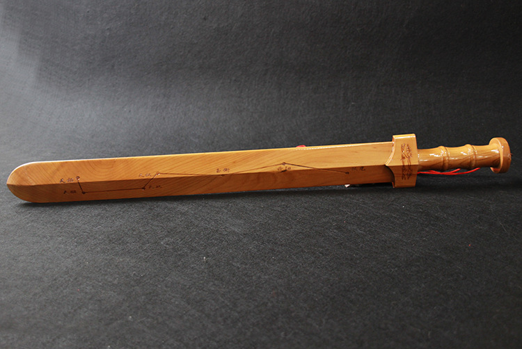 桃木剑七星汉剑雕刻木雕工艺品剑架摆件