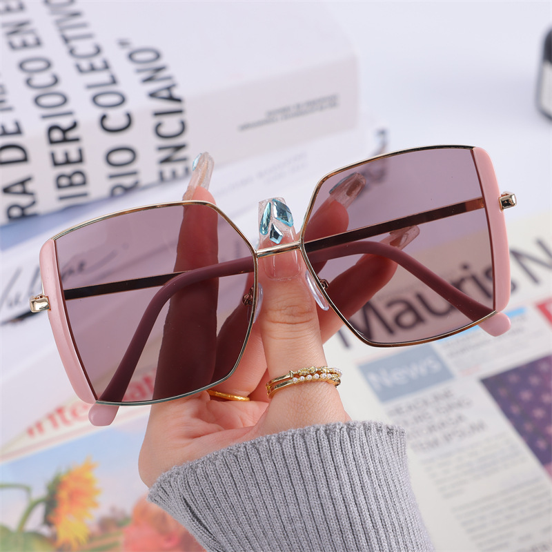 复古圆形太阳镜成人太子镜男女款婚庆墨镜金属圆型蛤蟆镜地摊眼镜