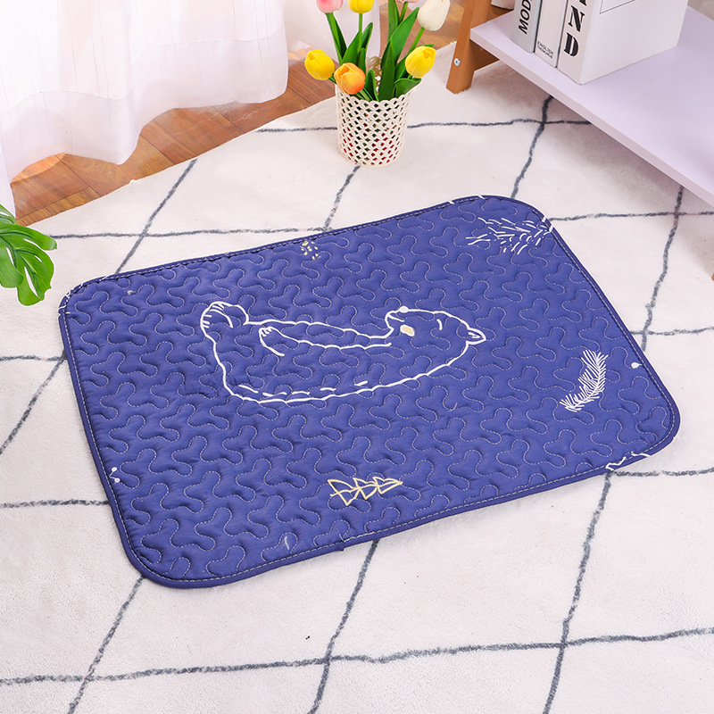 Factory Direct Sales Pet Mat Dog Mat Dog Bed Sleeping Mattress Four Seasons Universal Dog Bed Cat Pad Dog Crate Floor Mat