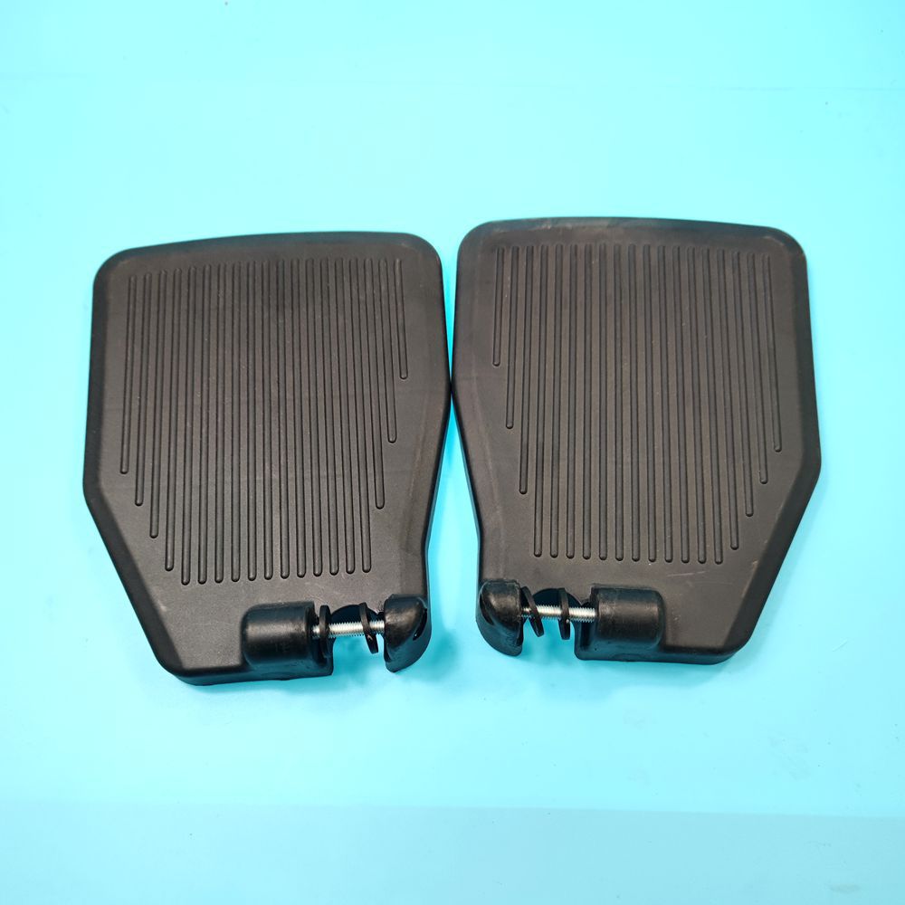 厂家轮椅配件脚踏板轮椅踏板加厚abs塑料踏板铝合金脚板缺口型