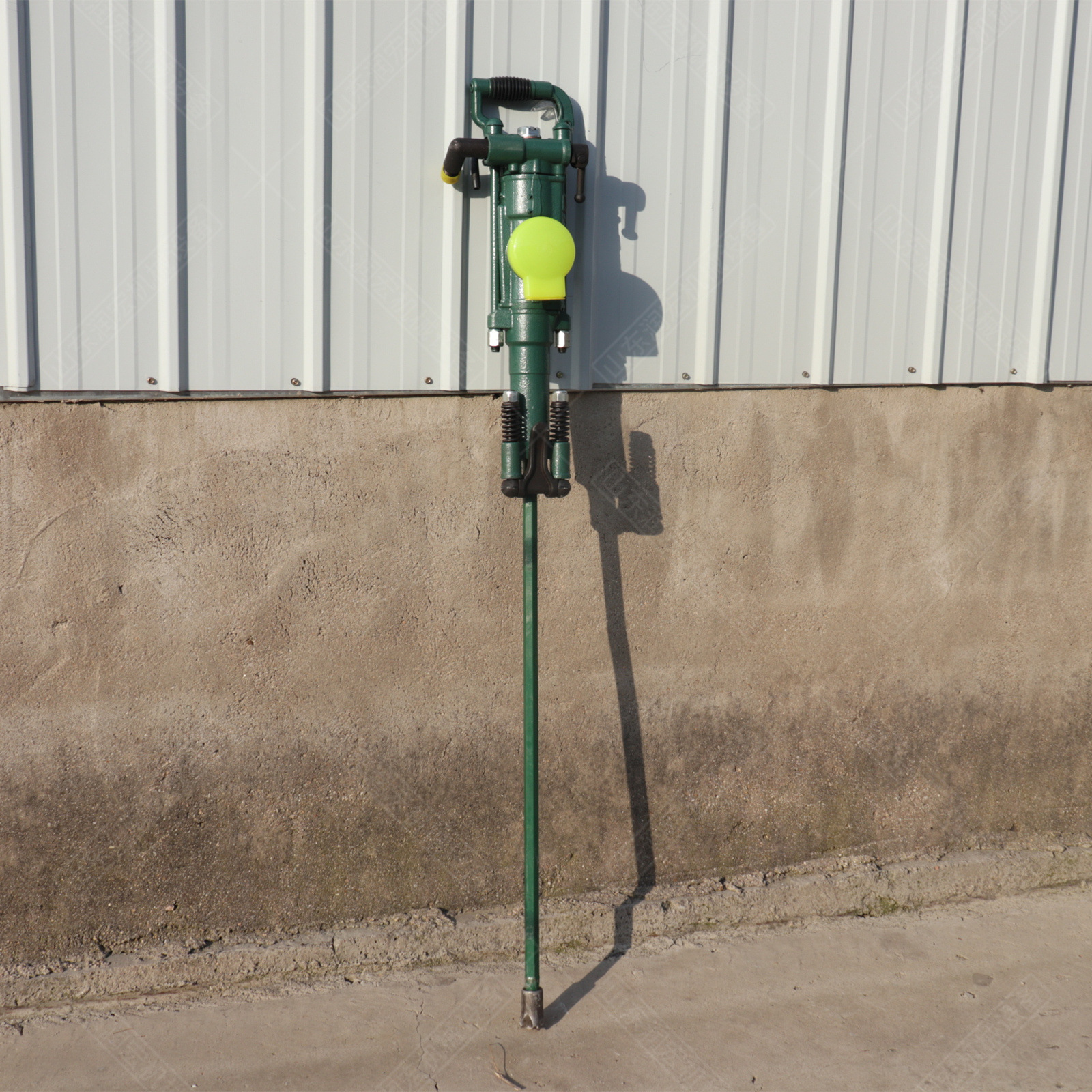 手持式yt24凿岩机 矿山打眼风钻 量大优惠yt24气腿式凿岩机现货