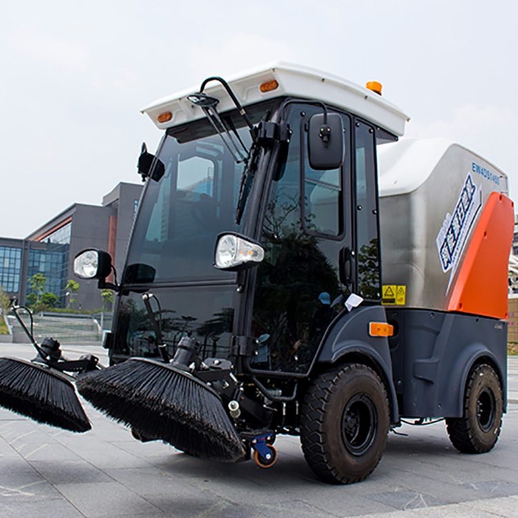 定制全天候大型吸尘吸树叶扫地机锂电池四轮室外马路街道清扫车