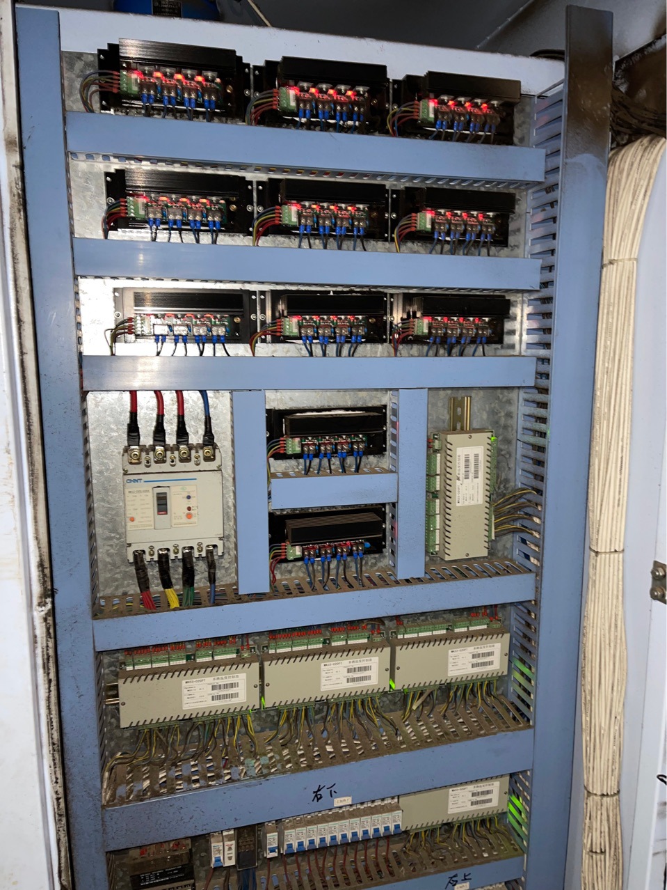 越剑800d型加弹机