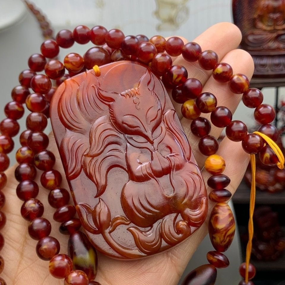 龙涎香行走的香水九尾狐吊坠配链挂坠九尾红狐吊坠牌双面雕刻