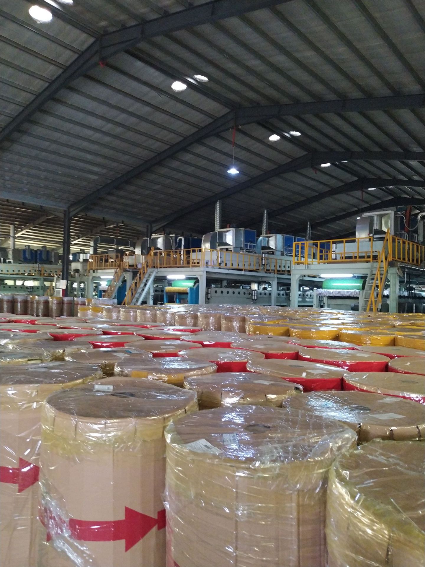 半成品bopp透明胶带母卷 胶带厂家批发 透明黄米黄淘宝胶带母卷