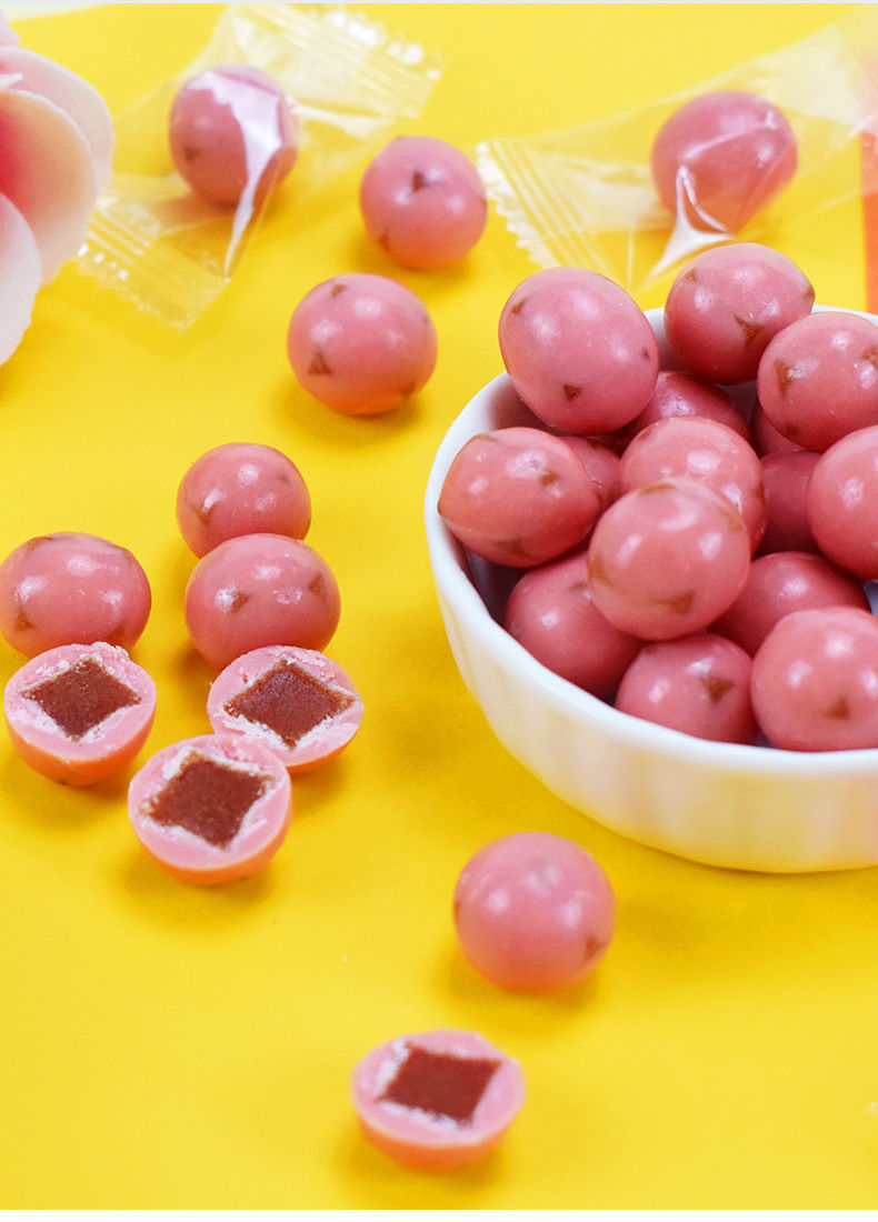 酸奶山楂球抖音同款天津特产网红夹心黑巧克力豆小零食年货批发