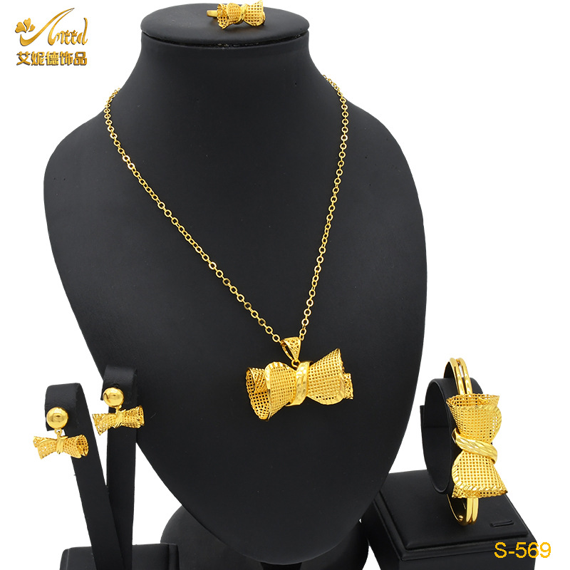 2023 Dubai 24K Gold-Plated Flowers Hollow Jewelry Set Necklace Earring Bracelet Ring Middle East Dubai Ornament