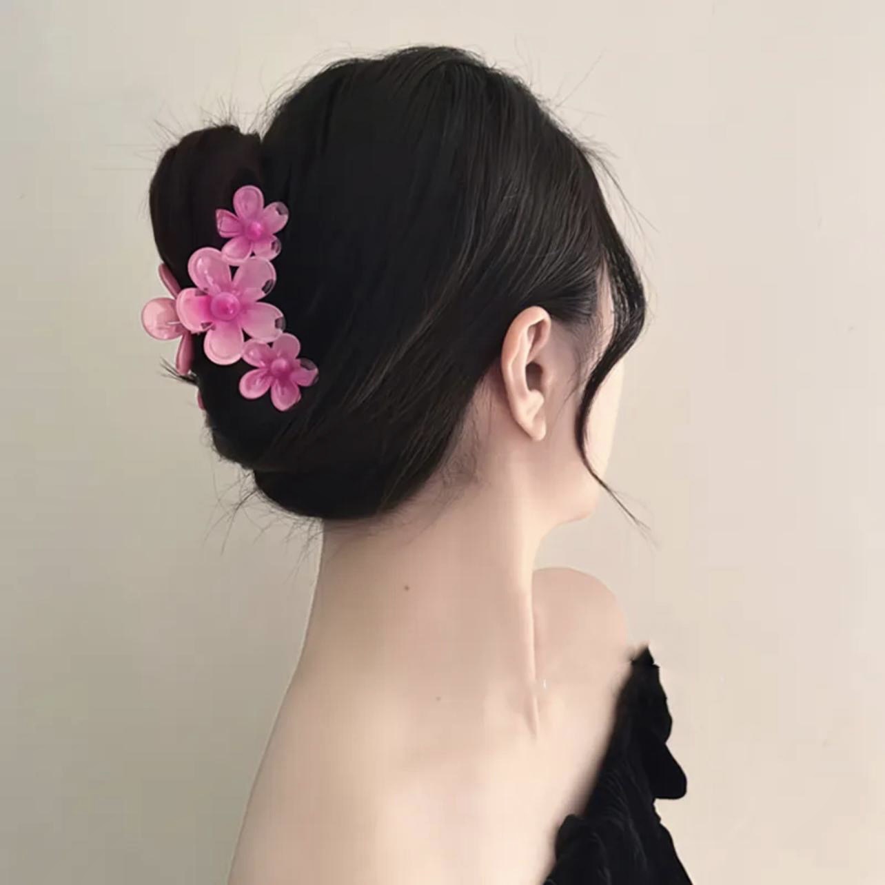 Cross-Border One-Piece Egg Flower Clip Seaside Holiday Flower Hairpin Updo Shark Clip Hair Accessories Headdress