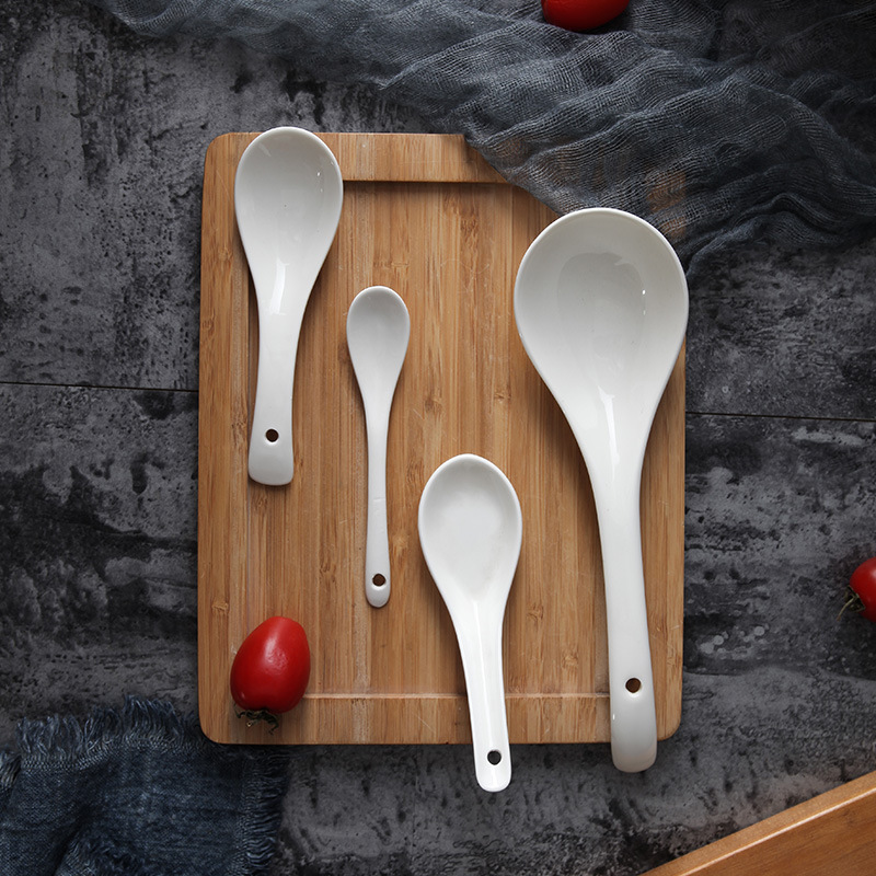 纯白陶瓷调羹勺子纯色吃饭勺酒店餐馆饭店小汤勺创意瓷羹汤匙商用