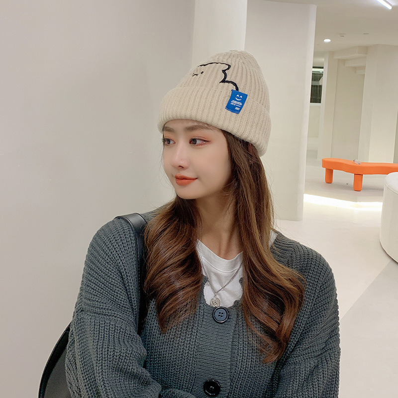 Autumn and Winter New Women's Hat Solid Color Embroidered Bear Pattern Woolen Cap Cute Casual All-Matching Warm Knitted Hat