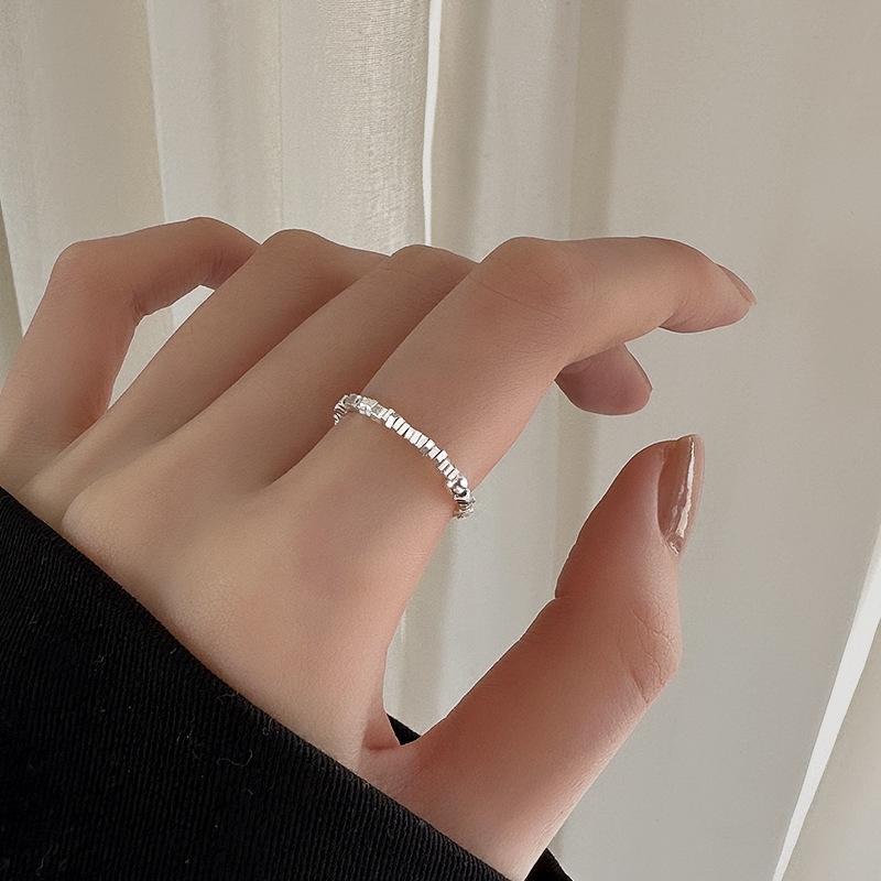 Korean Style Small Pieces of Silver Stretch Ring Niche Personality Design Sense Index Finger Ring Light Luxury Temperament Bracelet