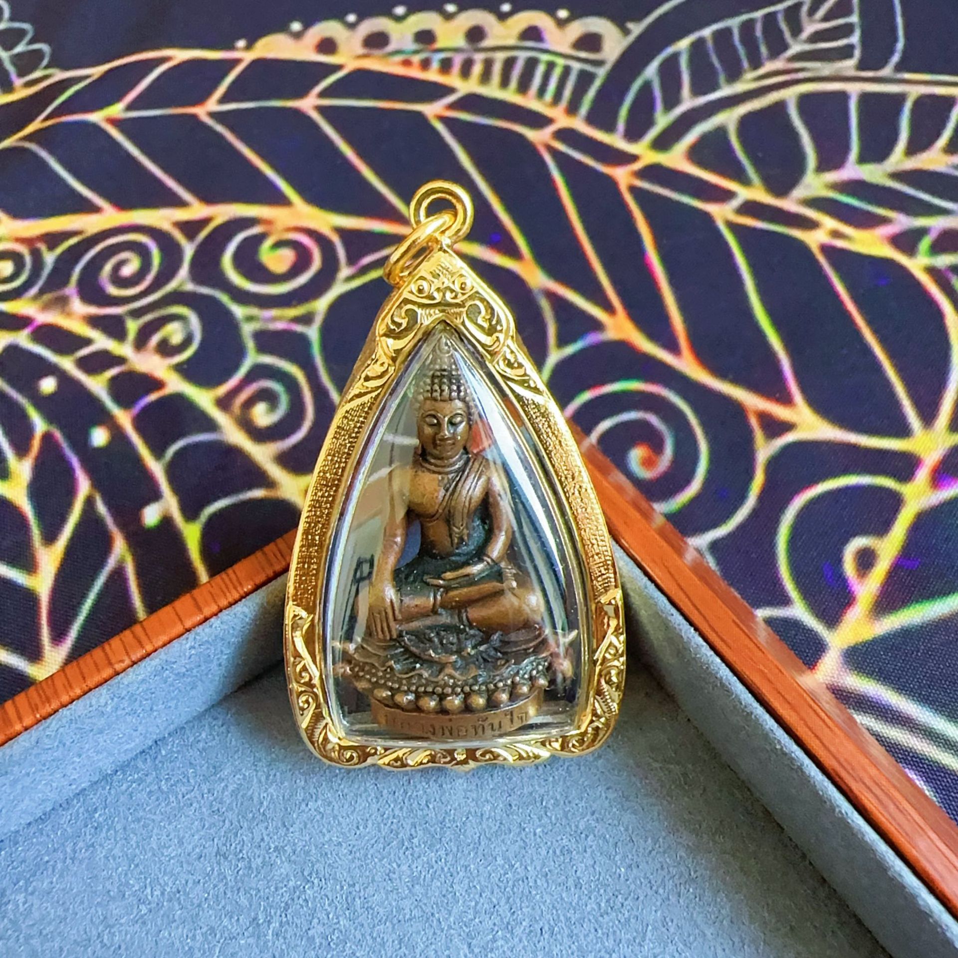 泰国佛牌 古铜药师佛 泰泰特色牌牌 原庙带回-阿里巴巴