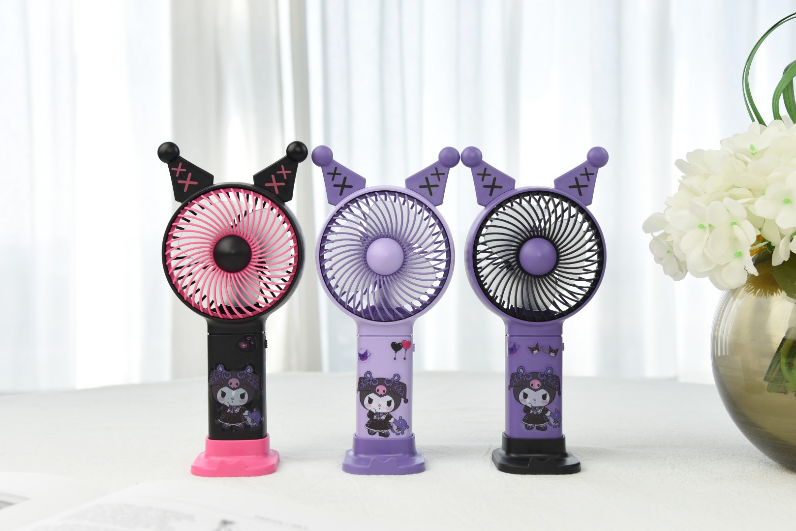 Sanrio Clow M Handheld Fan Mini Rechargeable Small Fan with Bracket Foreign Trade Model