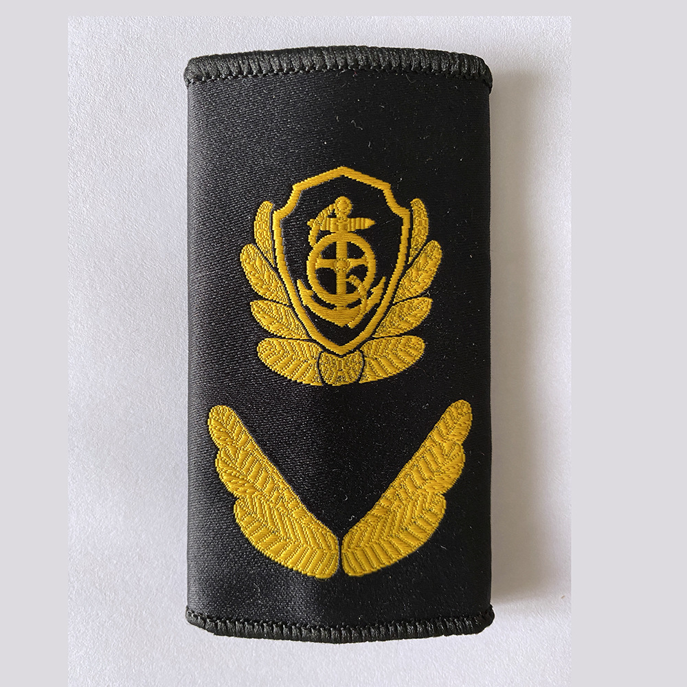 新款综合行政管理6部门交通配饰 肩章臂章胸徽胸号套肩章领带皮带