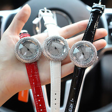 厂家供应时尚新款女士手表指针式满天星镶钻皮带款石英防水腕表女