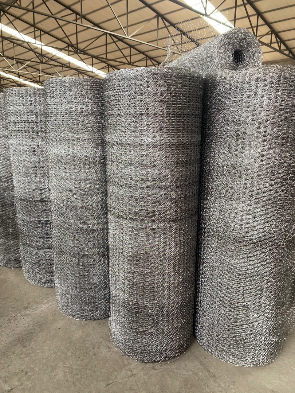 拧花六角网格镀锌丝收纳格宾石笼网热镀锌婚礼装饰背景六角网