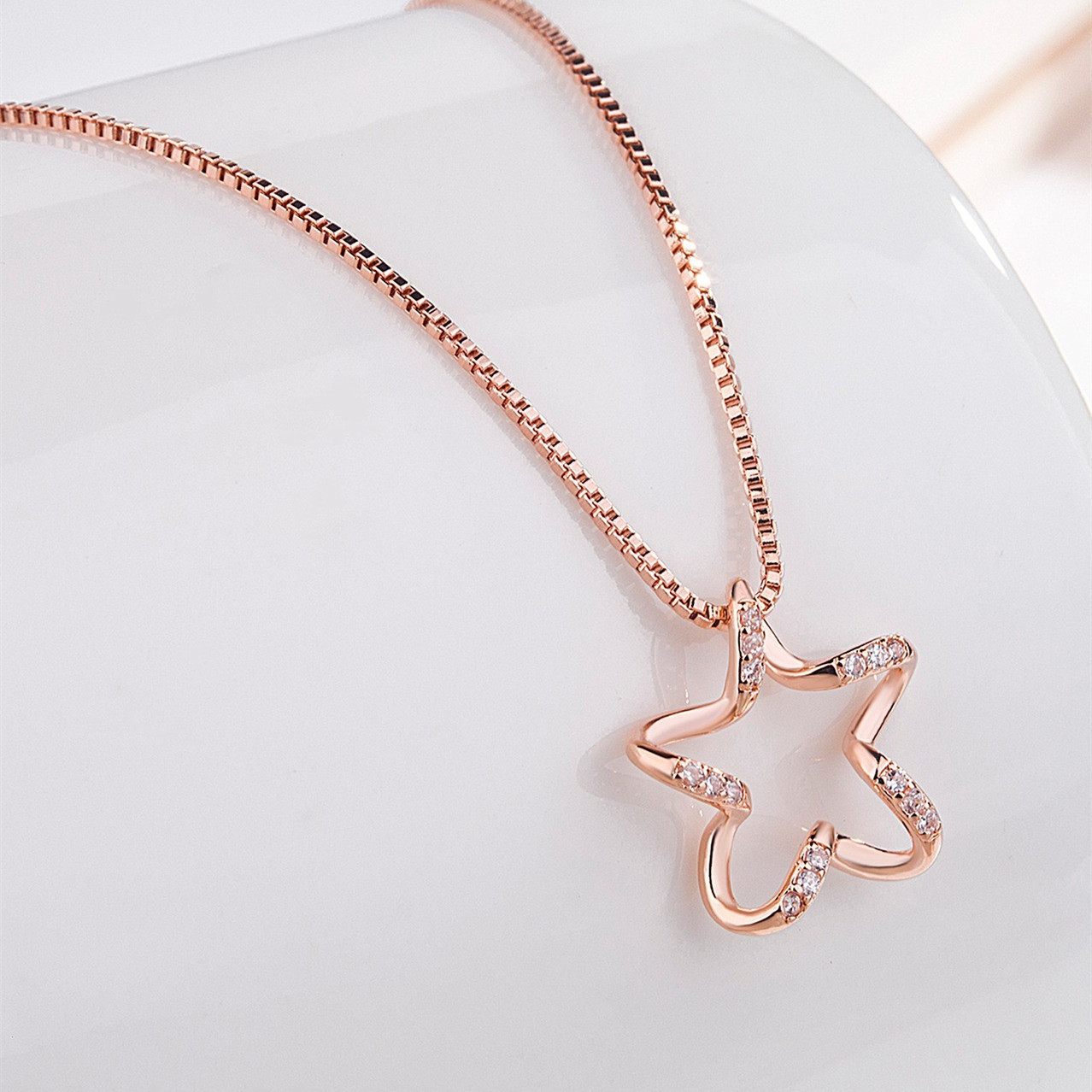 彩金五角星吊坠项链女925镀玫瑰金日韩风网红同款锁骨链工厂批发