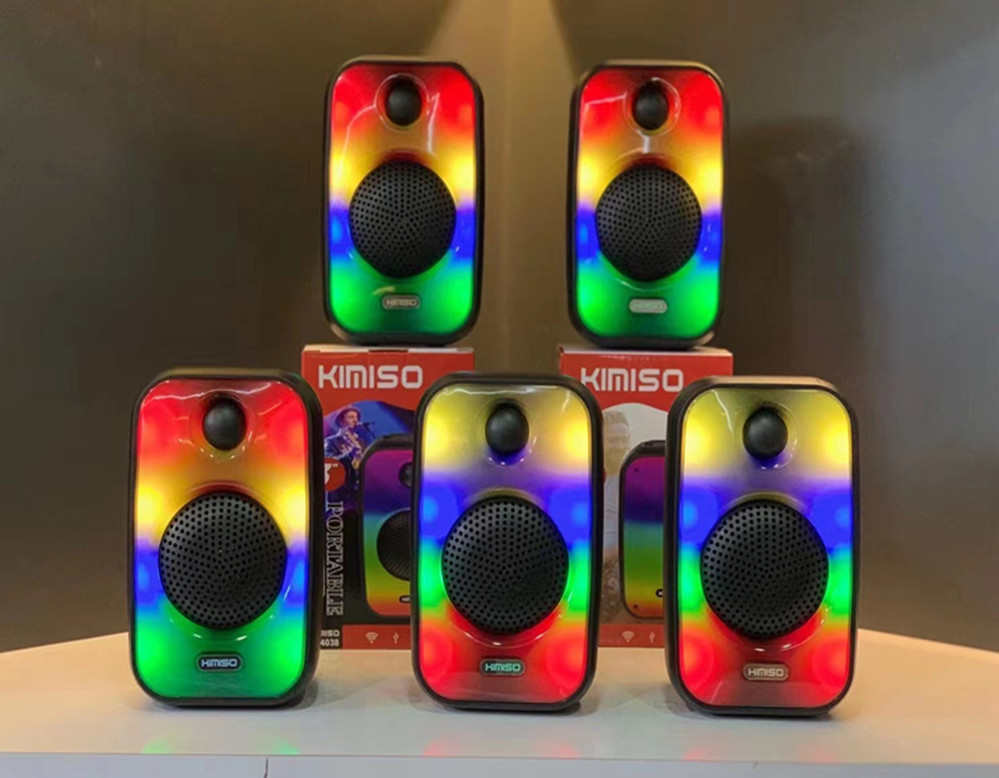 Popular Single 3-Inch QS-4038 Bluetooth Speaker with Colorful Light Household Outdoor Sports Square Dance Portable Small Speaker