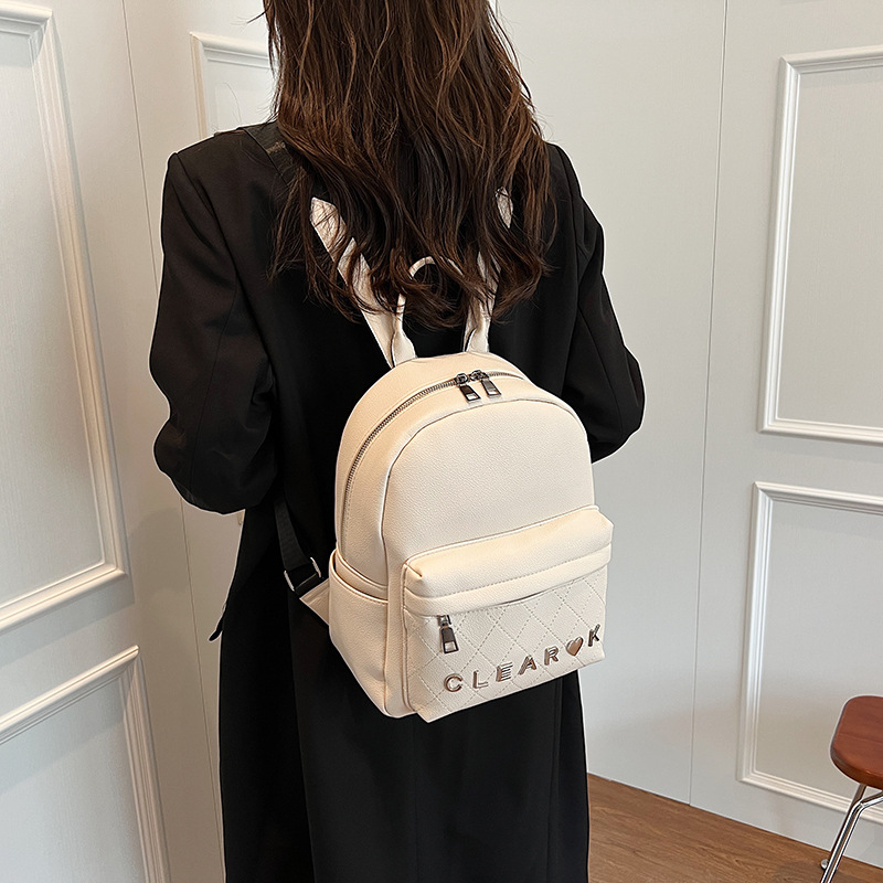 Source Manufacturer Backpack Women's Popular New Fashionable Backpack Portable All-Match Handbags Large Capacity Student