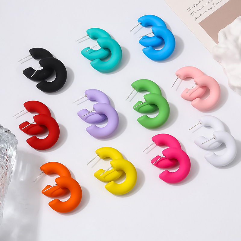 Foreign Trade Hot Selling Product Fashion Simple C- Shaped Macaron Frosted Surface Acrylic Earrings Factory Direct Sales Ornament Wholesale