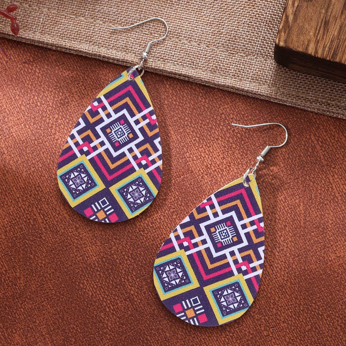 Drop-Shaped Leather Earrings Striped Wreath Square Fashion Simple Sweet Cool Cross-Border European and American Amazon