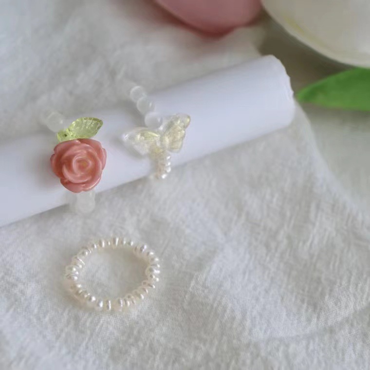Graceful Mori Rose Flower Beaded Ring for Women Freshwater Pearl Gentle Elastic Finger Ring Hand Jewelry Wholesale