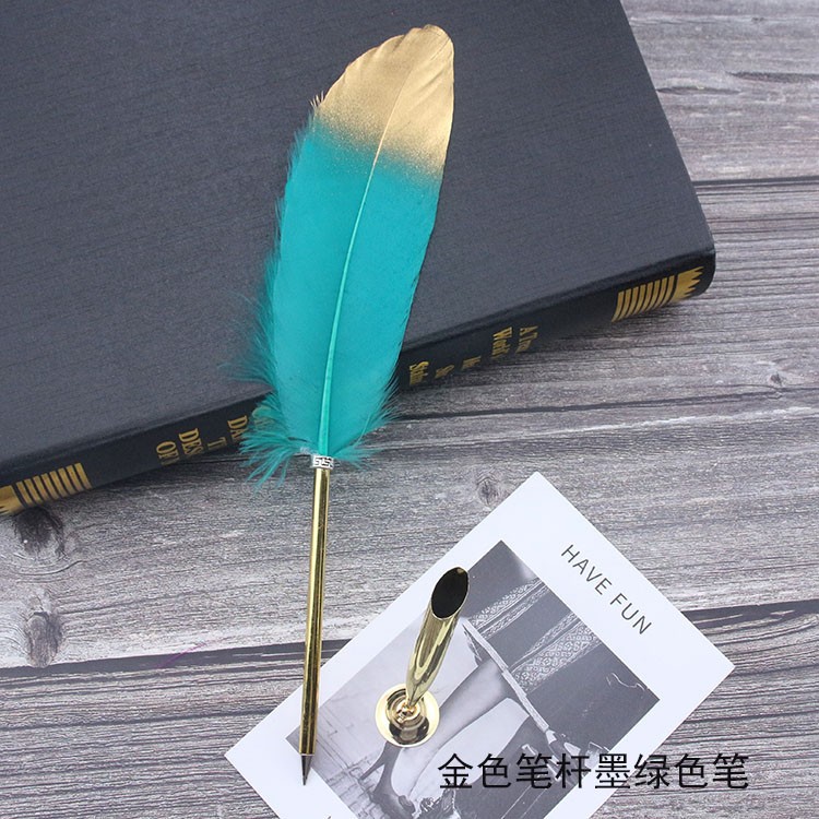 品名: 金杆珠子-欧式复古羽毛笔 笔芯:黑色圆珠笔 尺寸:28厘米左右