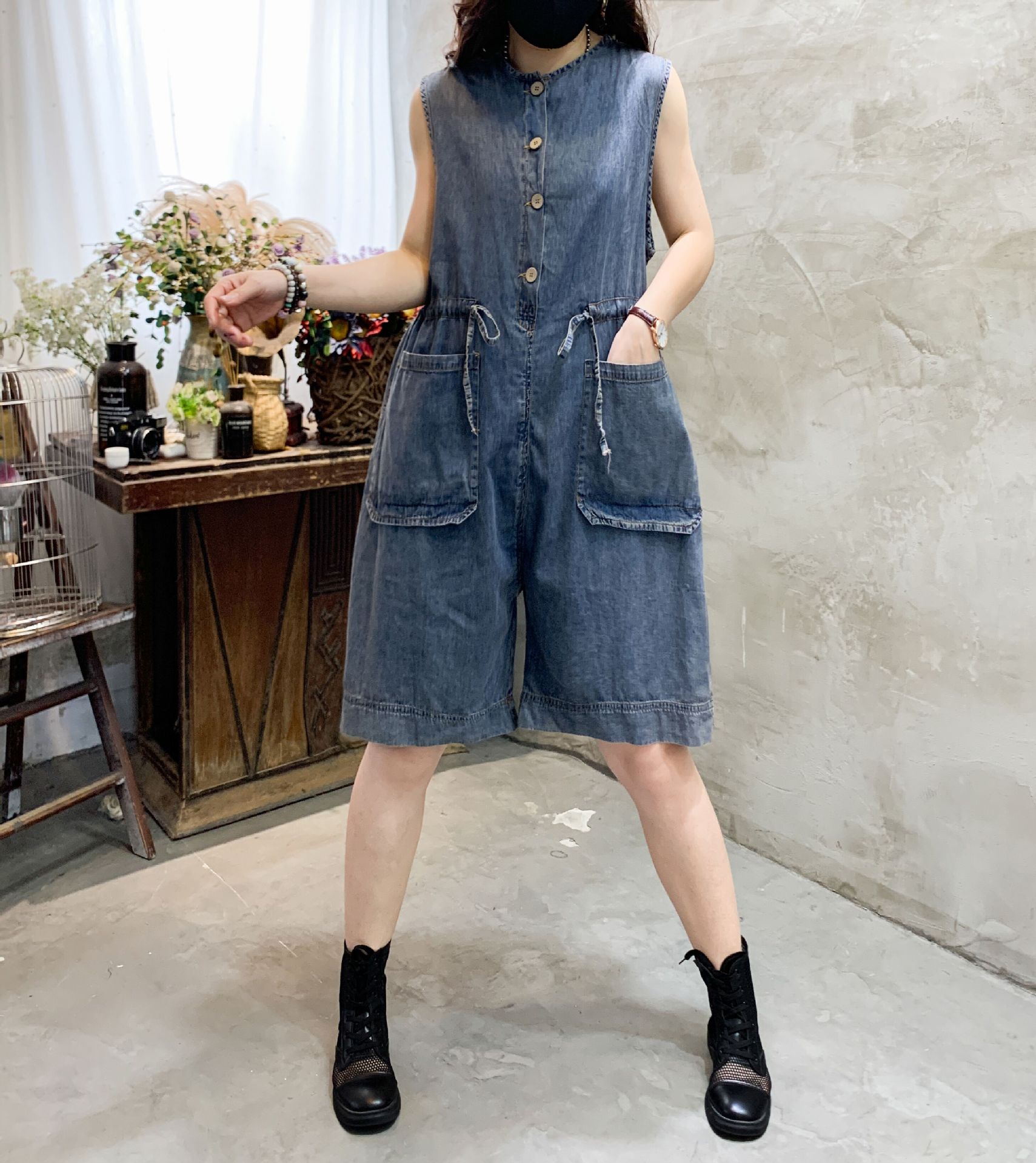 文艺复古无袖牛仔连衣裤2022夏季新款收腰宽松百搭五分背带裤女士