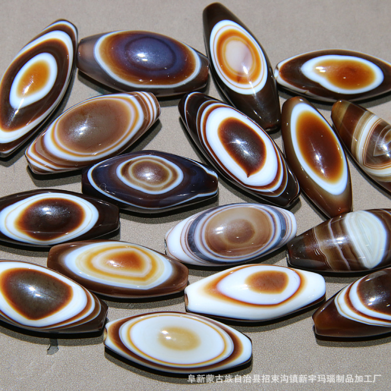 缠丝玛瑙咖色光面小勒子颗颗有眼尺寸不一随机发货diy