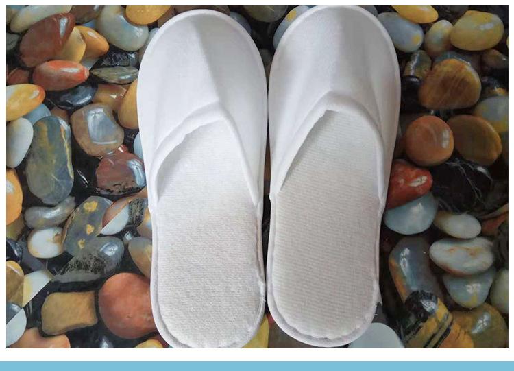 Disposable Slippers Guest Slippers for Hotel B & B, Non-Slip Plush Wholesale for Home Travel